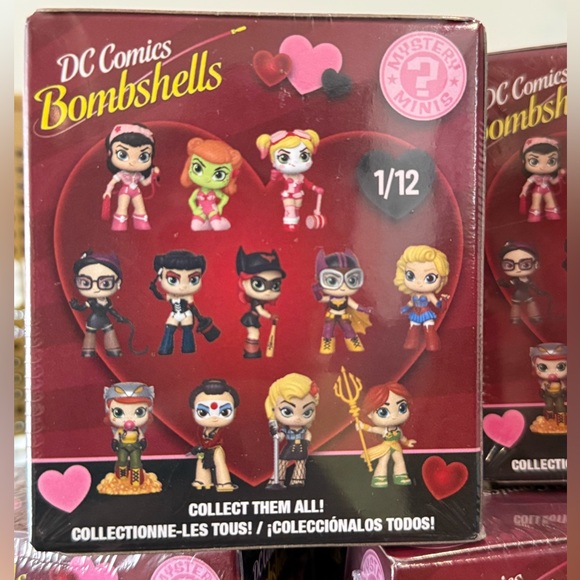 New 5 Funko Mystery Mini: DC Comics Bombshells Valentine - Picture 4 of 8